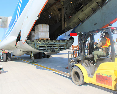  UAE Airlifts Life-Saving Supplies to Earthquake Victims in Albania
